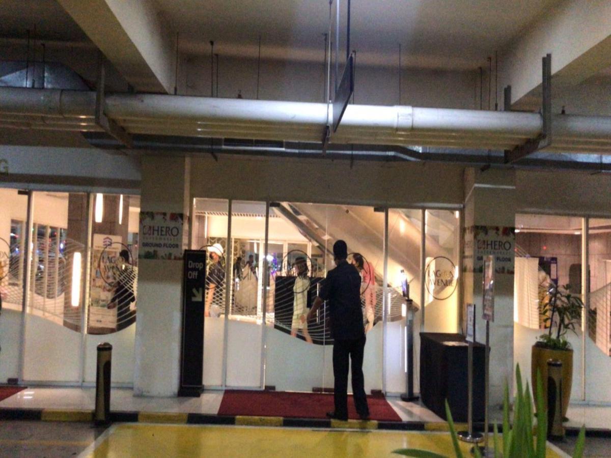 Sentra Timur Apartment By Fortune 88 Jakarta Exteriör bild